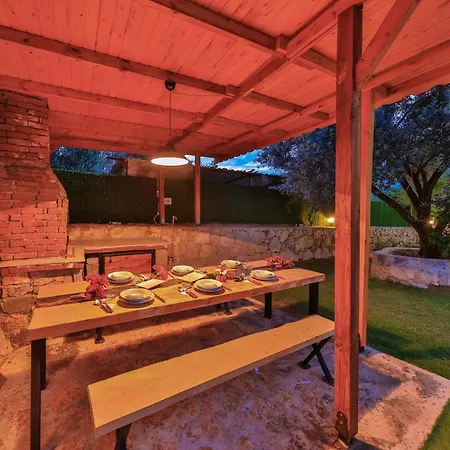 Candan 빌라 카스