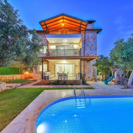 Candan Villa Kas